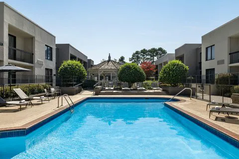 Courtyard Atlanta Northlake 5