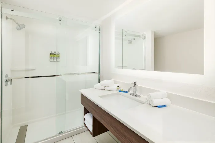 Holiday Inn Express & Suites Atlanta - Tucker Northlake by IHG 5