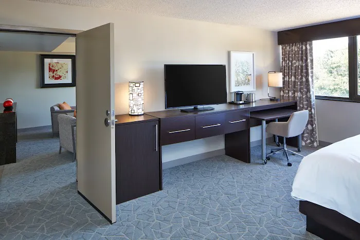 DoubleTree by Hilton Atlanta Perimeter Dunwoody 5