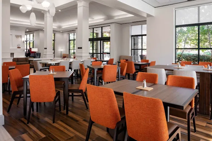 Hilton Garden Inn Atlanta Perimeter Center 5