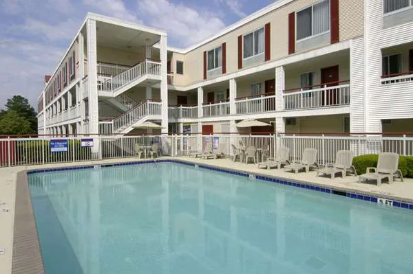 Days Inn by Wyndham Marietta-Atlanta-Delk Road 4