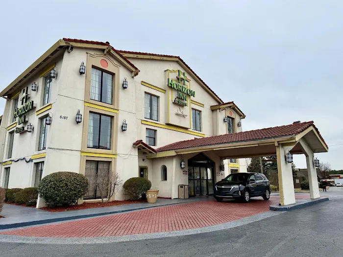 Horizon Inn and Suites Norcross 5
