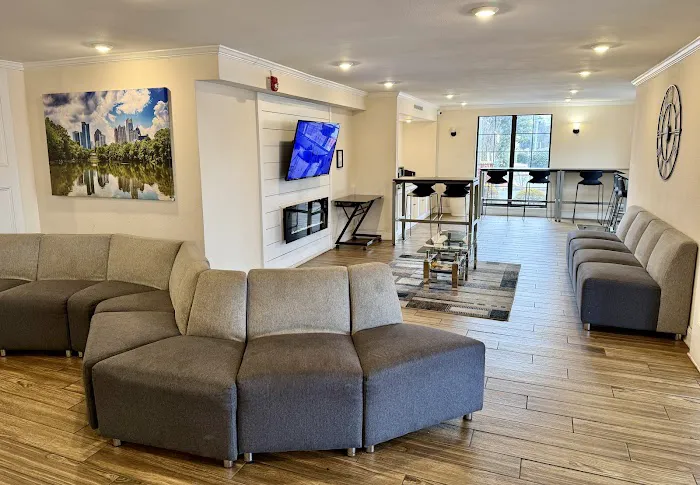 Horizon Inn and Suites Norcross 5