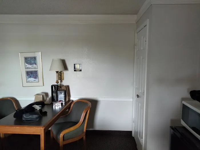 Horizon Inn and Suites Norcross 5