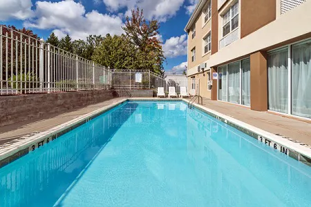 Country Inn & Suites by Radisson, Norcross, GA 5