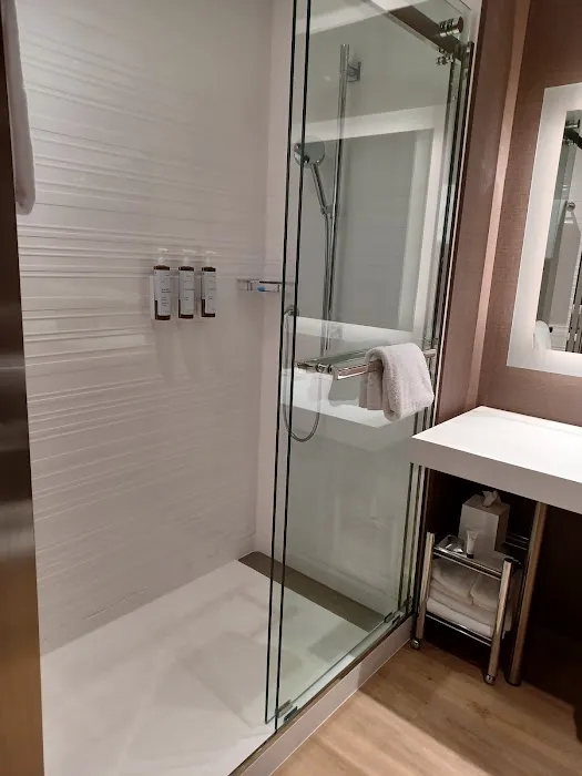 AC Hotel Atlanta Perimeter 5