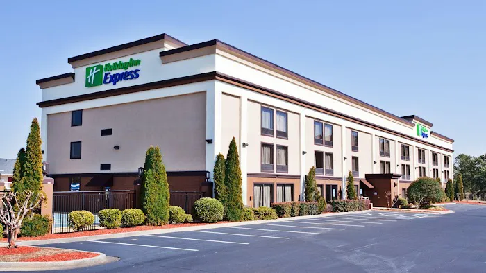 Holiday Inn Express Peachtree Corners-Norcross by IHG 4