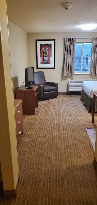 Spring Swallow Lodge, Extended Stay Hotel - Atlanta - Peachtree Corners 4