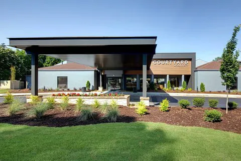 Courtyard Atlanta Norcross/Peachtree Corners 4