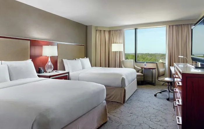 Hilton Atlanta Northeast 4