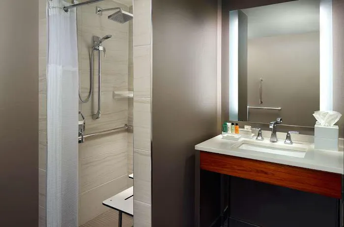 Hilton Atlanta Northeast 4