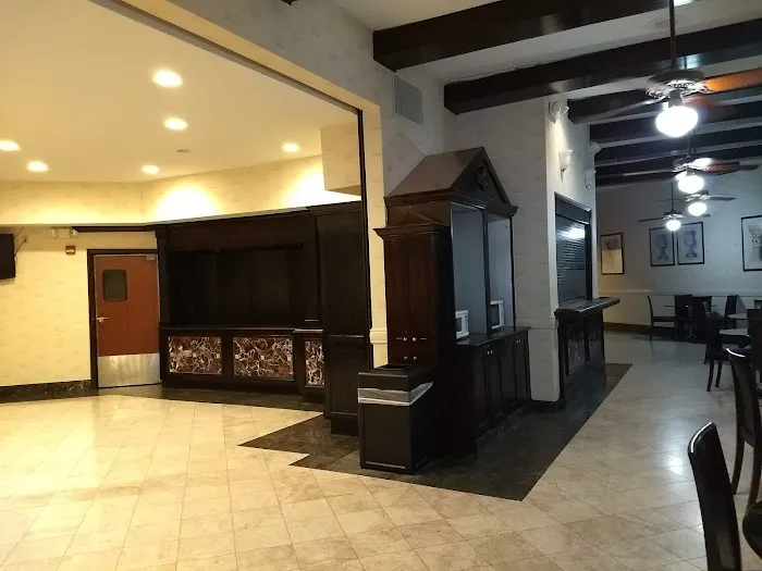 Congress Hotel and Suites 5
