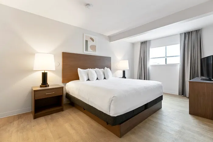 WaterWalk Extended Stay by Wyndham Atlanta Perimeter 4
