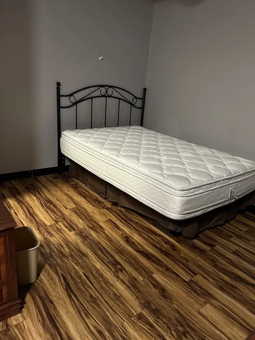 Budgetel Inn & Suites - Stone Mountain, GA 4