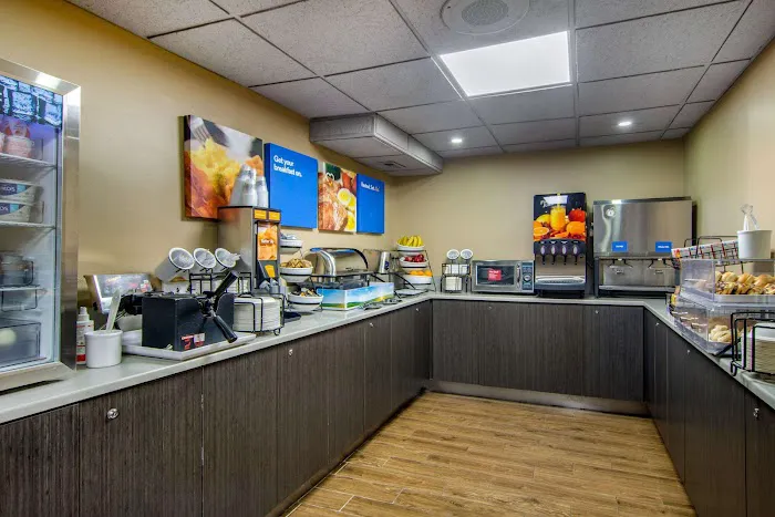 Comfort Inn Sandy Springs - Perimeter 4