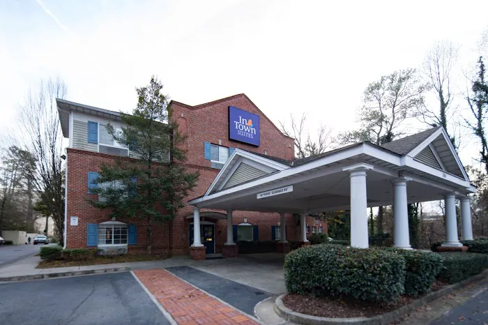 InTown Suites Extended Stay Atlanta GA - Sandy Springs 4