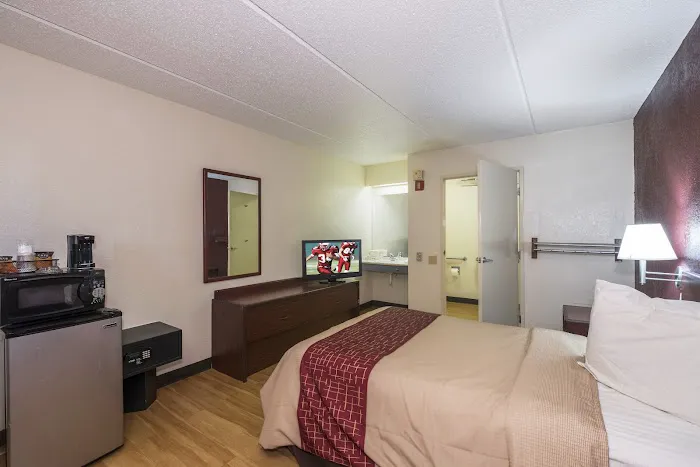 Red Roof Inn Atlanta - Norcross 5