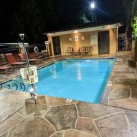 Comfort Inn & Suites Peachtree Corners ico