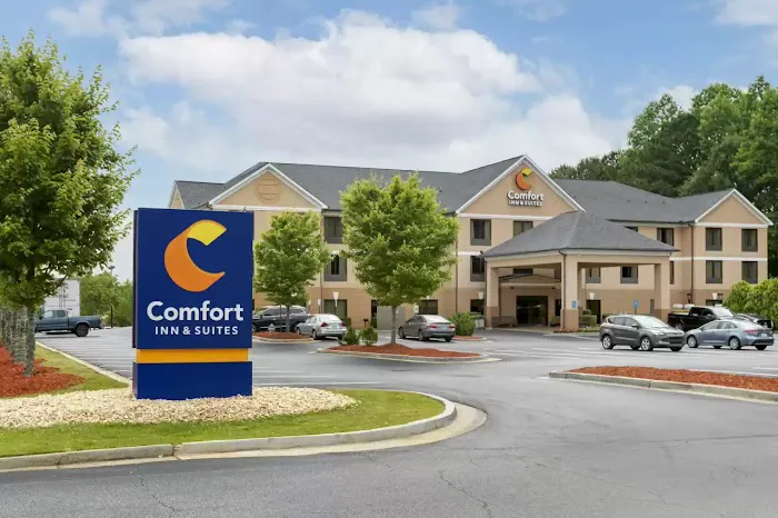 Comfort Inn & Suites Peachtree Corners 4