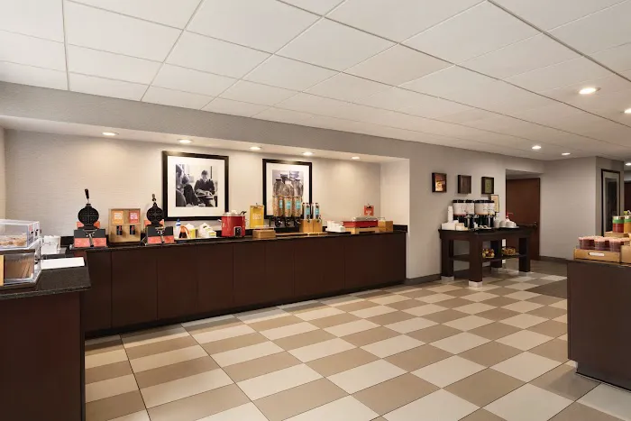 Hampton Inn Atlanta/Stone Mountain 4