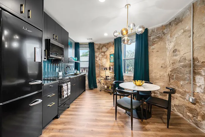 Granite House Lofts 4