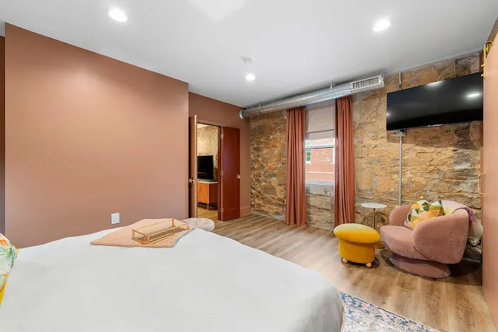 Granite House Lofts 4
