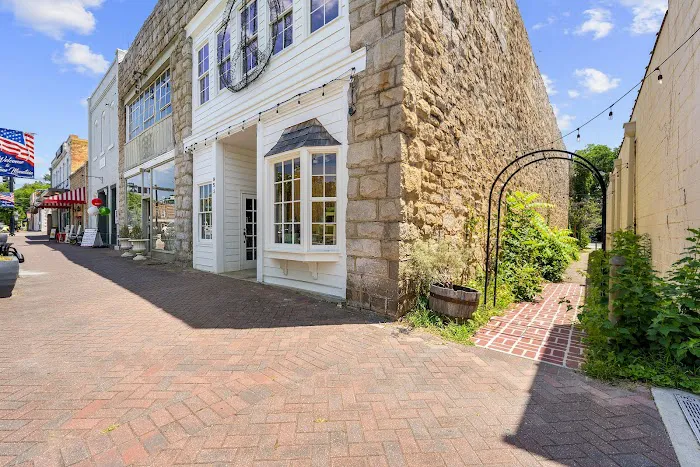 Granite House Lofts 4