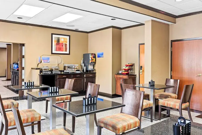 Best Western Gwinnett Center Hotel 5