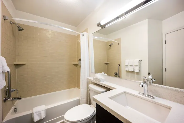 Sonesta Simply Suites Atlanta Gwinnett Place 5