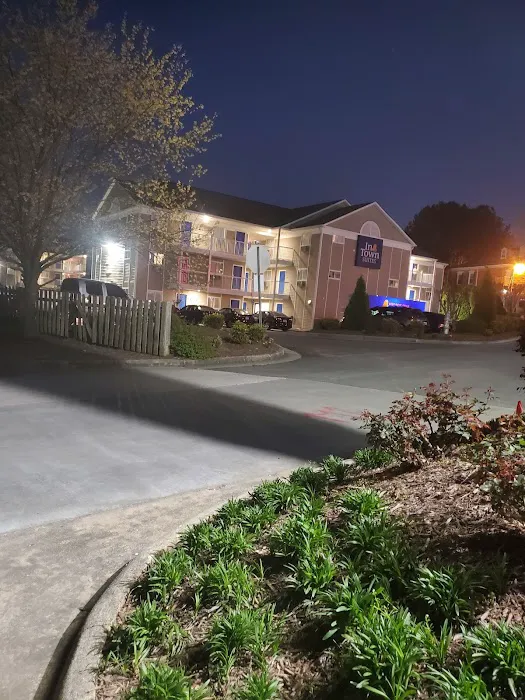 InTown Suites Extended Stay Atlanta GA - Gwinnett Place 5