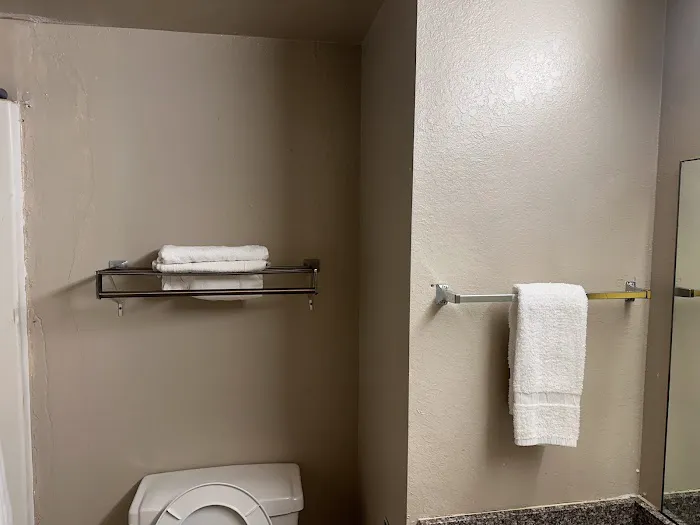 Haven Hotel Duluth 5