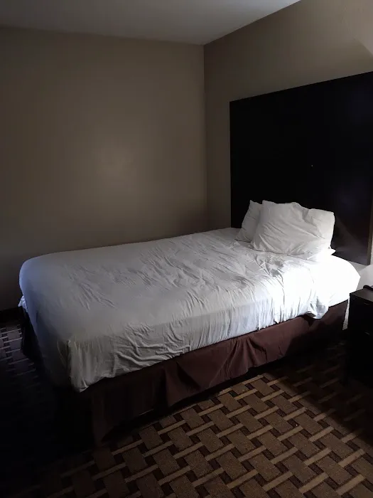 Haven Hotel Duluth 5