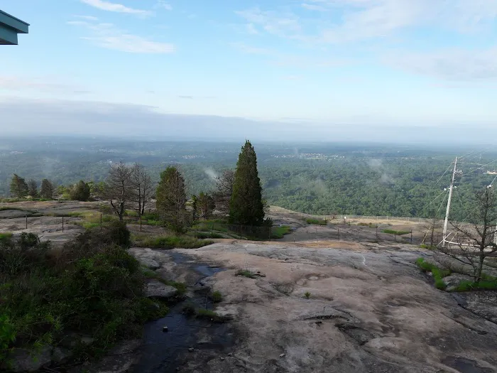 The Inn at Stone Mountain Park 3