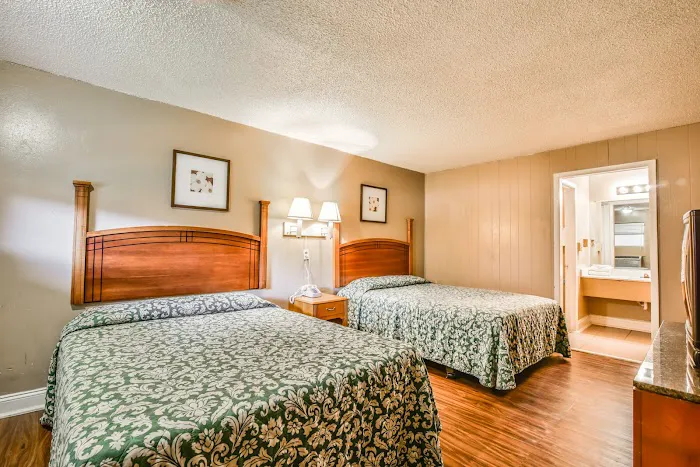 Economy Hotel Glenwood 4