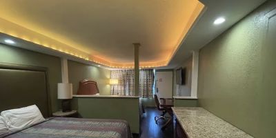 1st Place Hotel