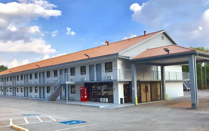 Americas Best Value Inn Decatur, GA 4