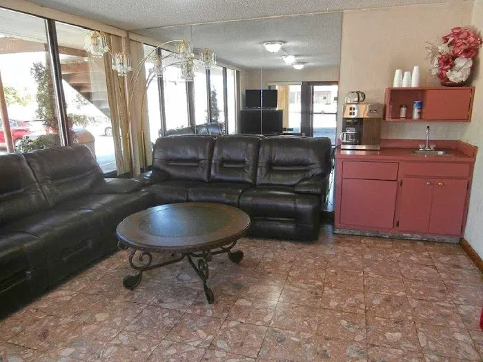 Americas Best Value Inn Decatur, GA 4