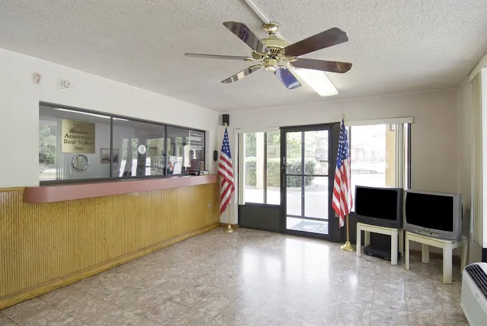 Americas Best Value Inn Decatur, GA 4