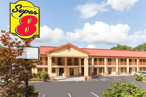 Super 8 by Wyndham Decatur/Dntn/Atlanta Area 5