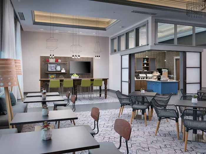 Hampton Inn & Suites Atlanta Decatur/Emory 5
