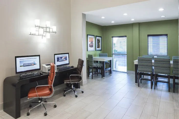 Holiday Inn Express & Suites Atlanta NE - Duluth by IHG 5