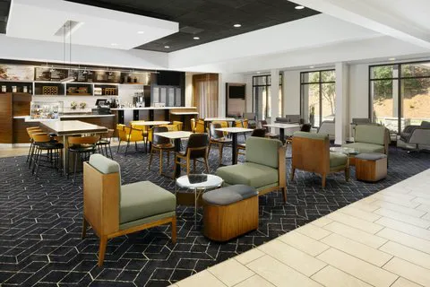 Courtyard Atlanta Duluth/Gwinnett Place 5