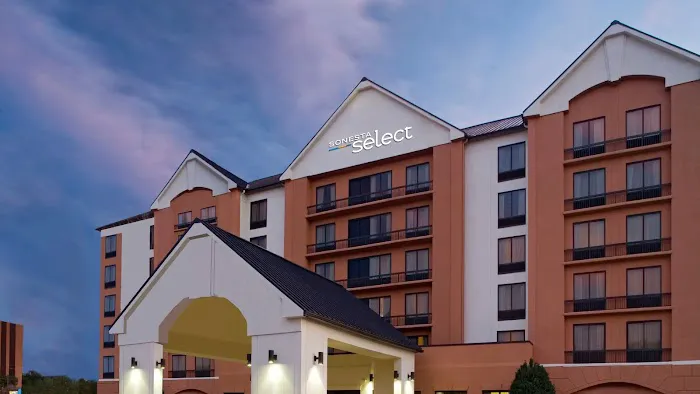Sonesta Select Atlanta Duluth 5