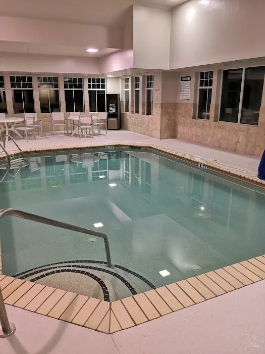 Country Inn & Suites by Radisson, Stone Mountain, GA 4