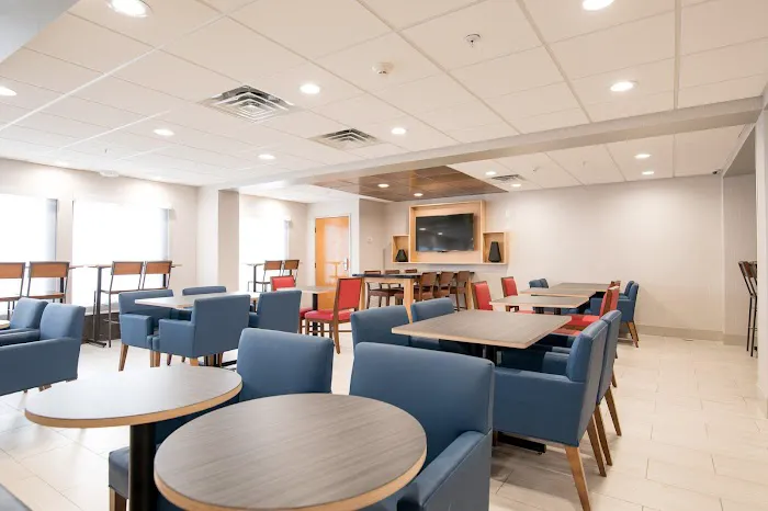 Holiday Inn Express Atlanta-Stone Mountain by IHG 4