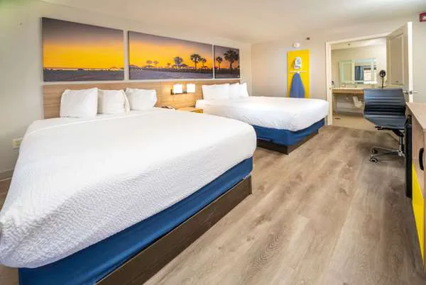 Days Inn by Wyndham Atlanta Stone Mountain 4
