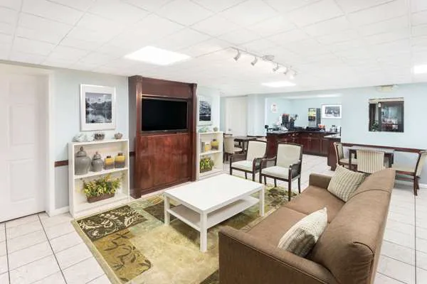 Super 8 by Wyndham Decatur/Lithonia/Atl Area 4