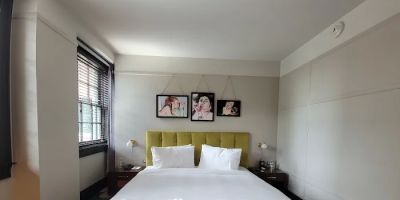 Hotel Clermont Atlanta, by Oliver