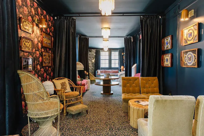 Hotel Clermont Atlanta, by Oliver 5