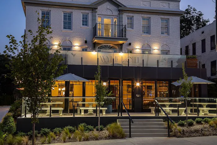 Wylie Hotel Atlanta, Tapestry Collection by Hilton 5